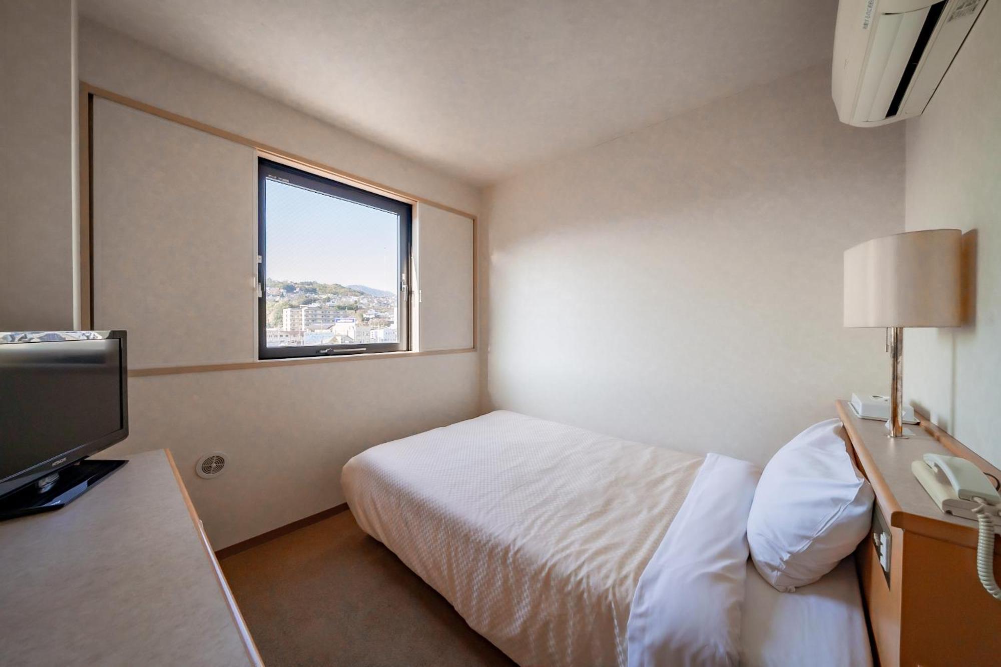 Business Hotel Kg Ōita Extérieur photo