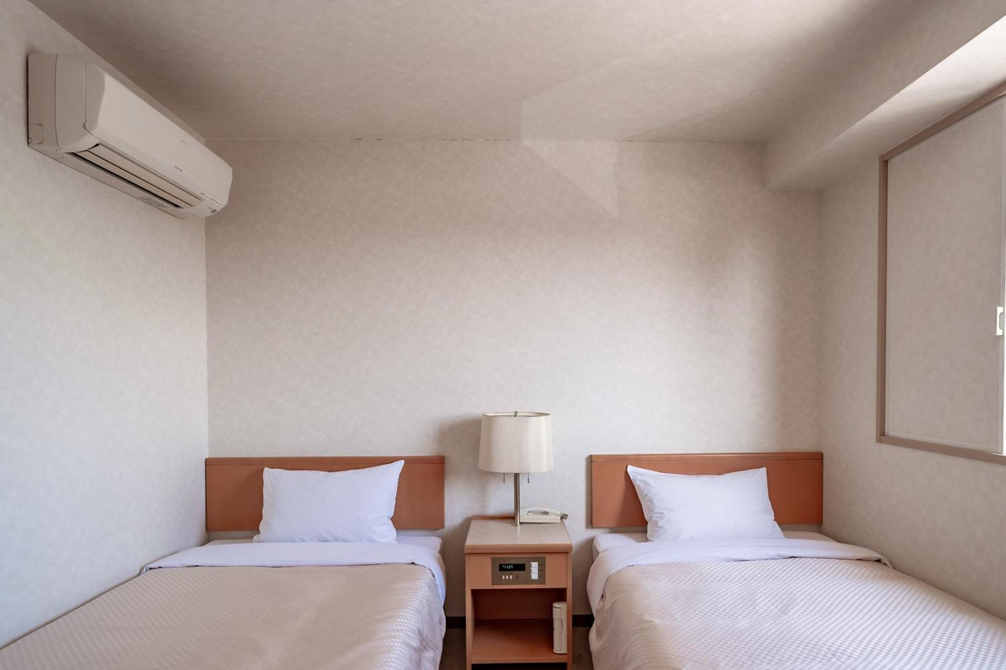 Business Hotel Kg Ōita Extérieur photo