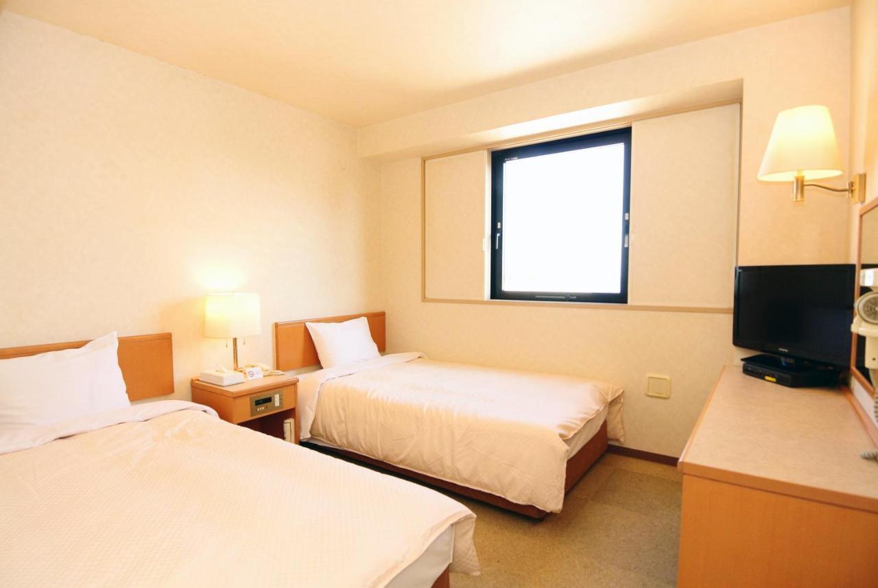 Business Hotel Kg Ōita Extérieur photo